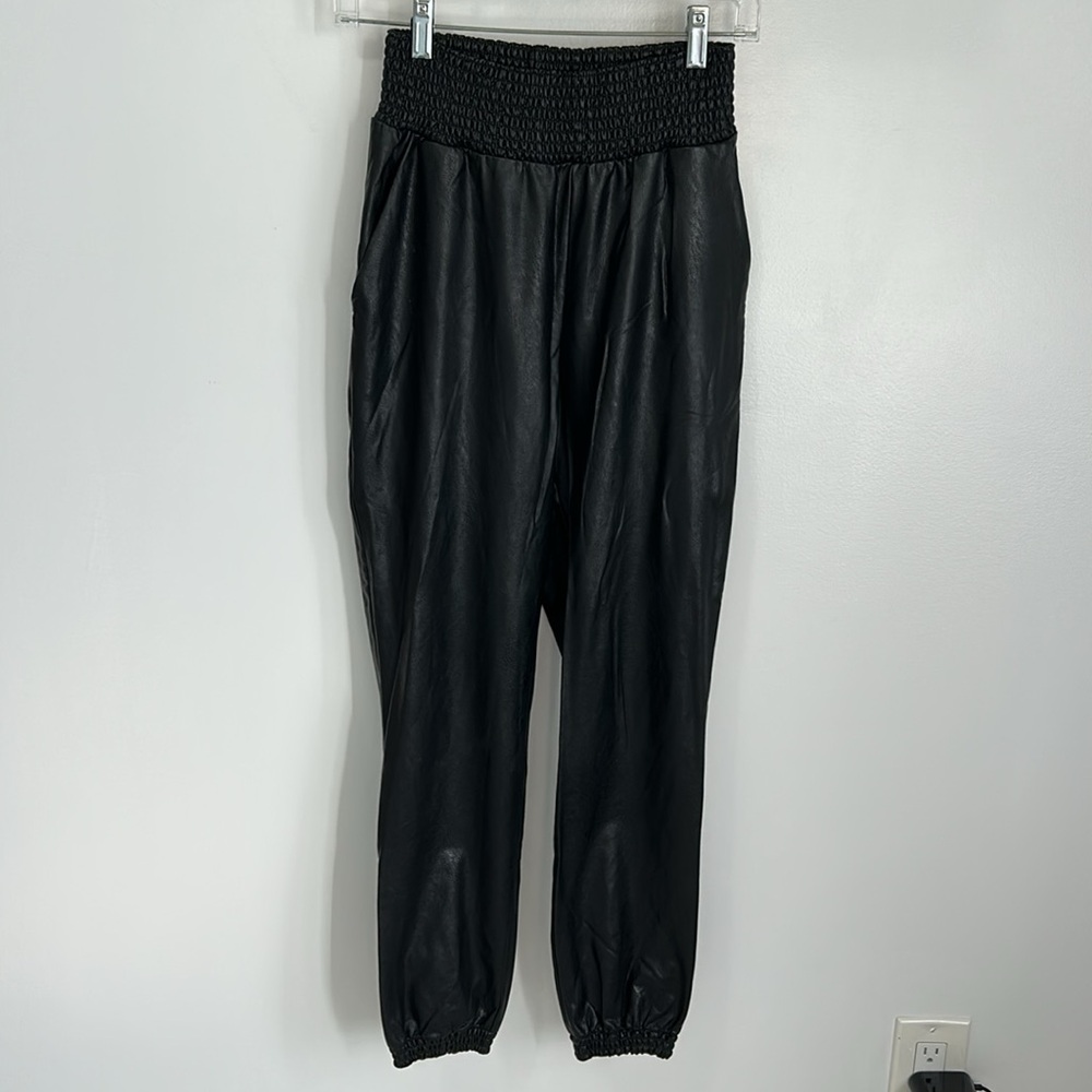Commando Faux Leather Smocked Waist Joggers - Picture 4 of 10